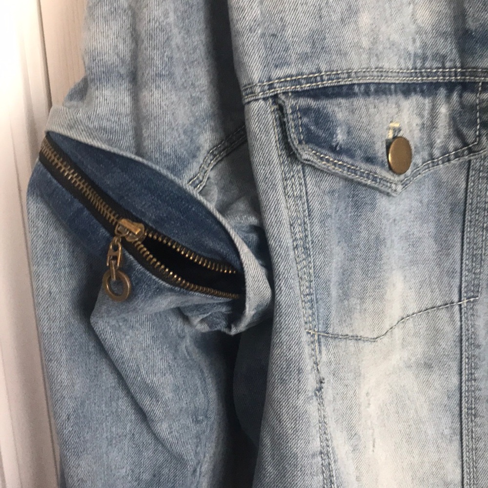 Denim jacket - Picture 3 of 4